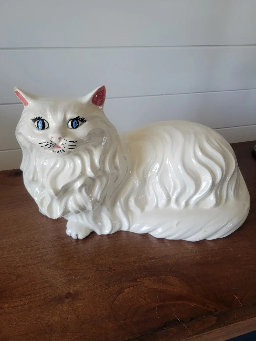 Vtg 1978 Ceramic Persian Cat Large White Statue Blue Eyes Retro Kitsch Decor